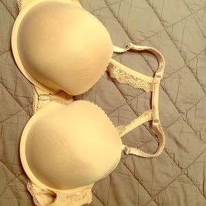 Torrid Razorback Bra 44C